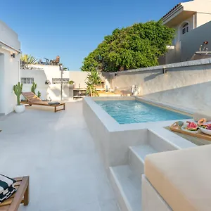 urban-chill-house.hotelsfuerteventura.org/